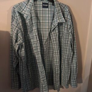 Wrangler pearl snap long sleeve teal shirt